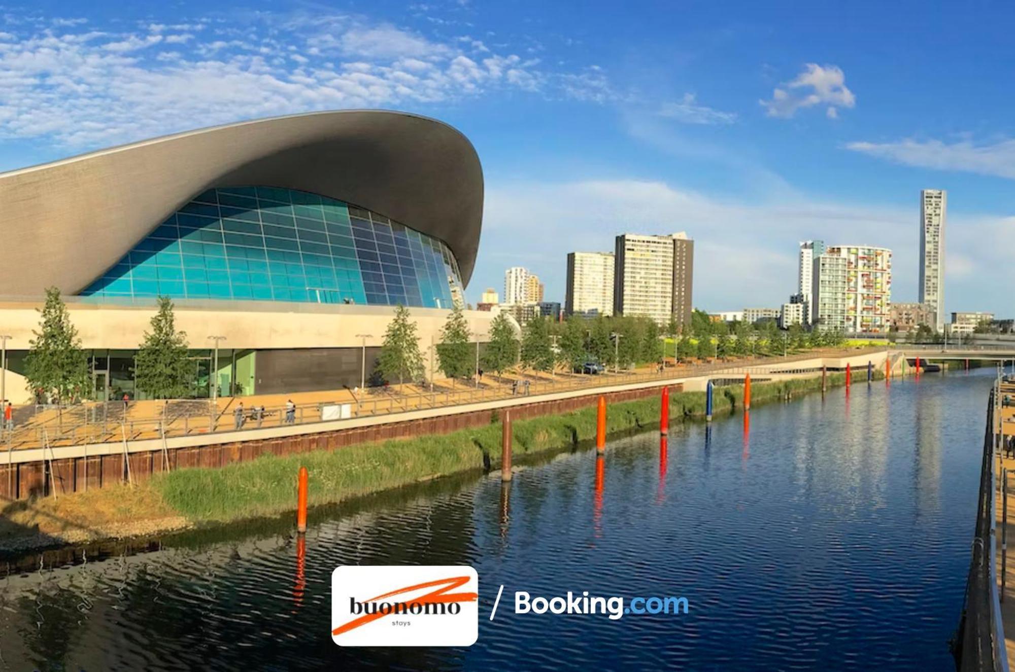 Three Bedroom At Buonomo Short Lets & Serviced With Netflix & Games Appartement