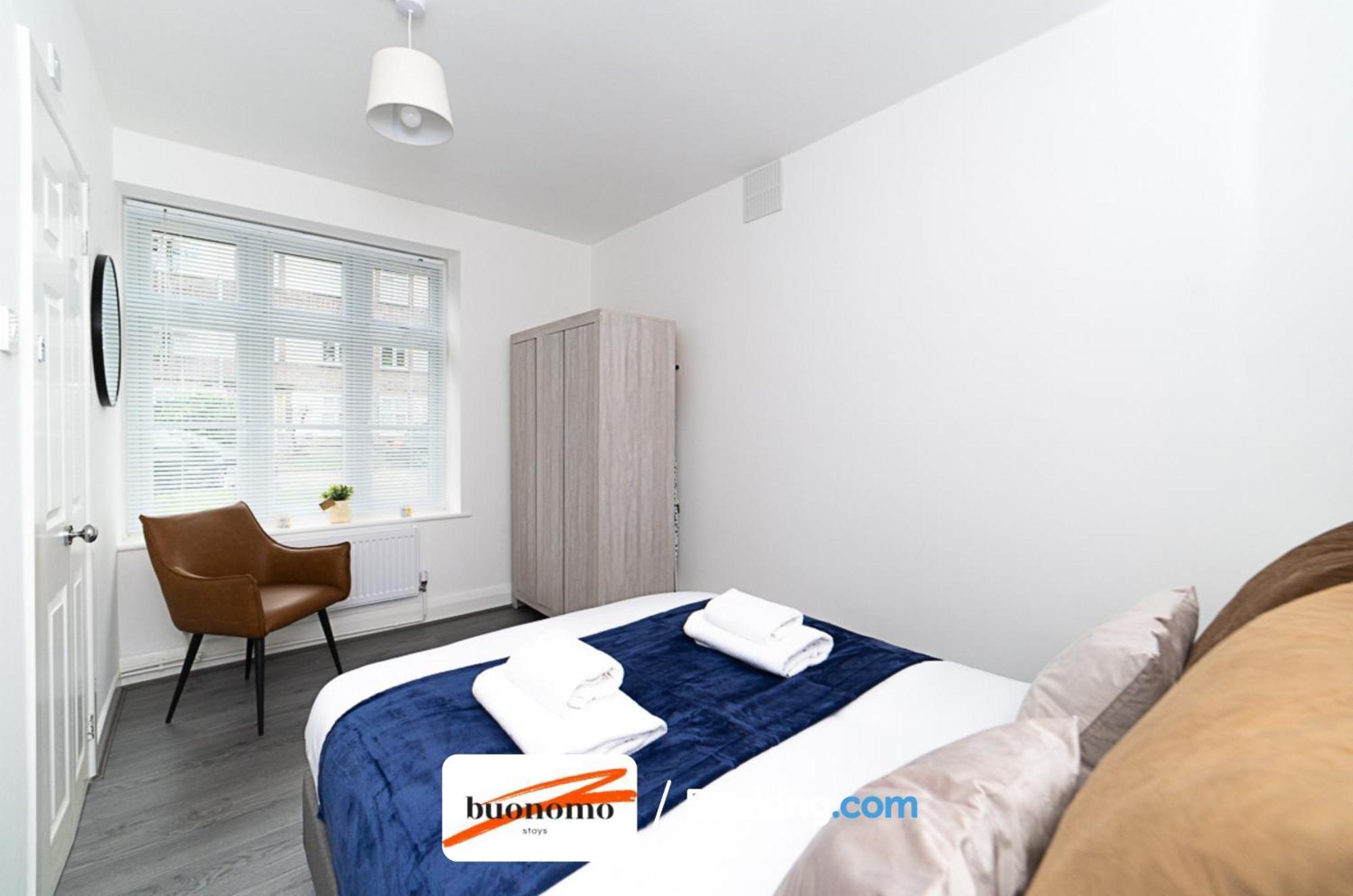 Apartment Three Bedroom At Buonomo Short Lets & Serviced With Netflix & Games