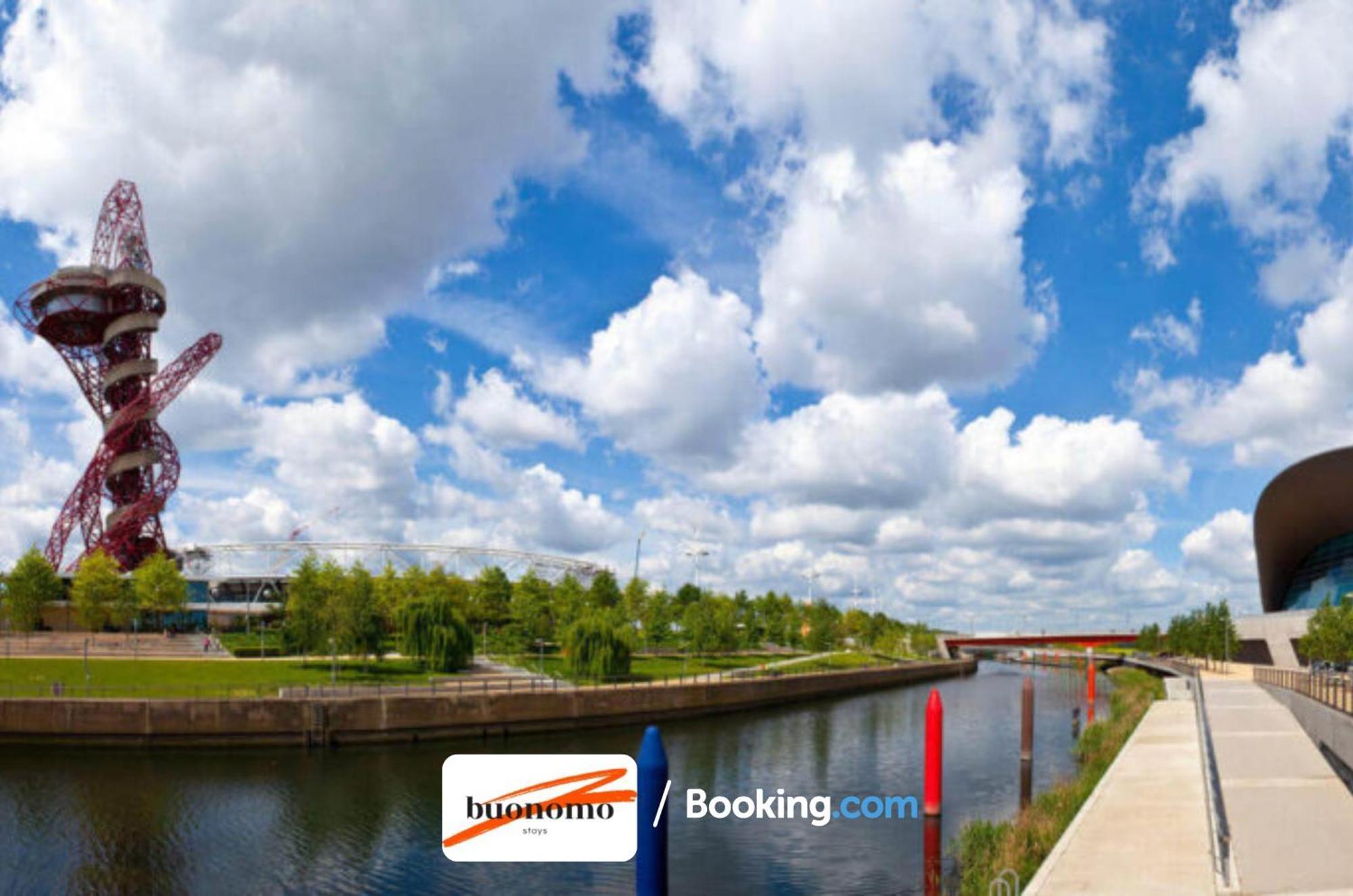Apartment Three Bedroom At Buonomo Short Lets & Serviced With Netflix & Games *